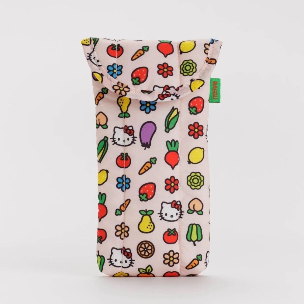Baggu Hello Kitty Icons Puffy Glasses Sleeve
